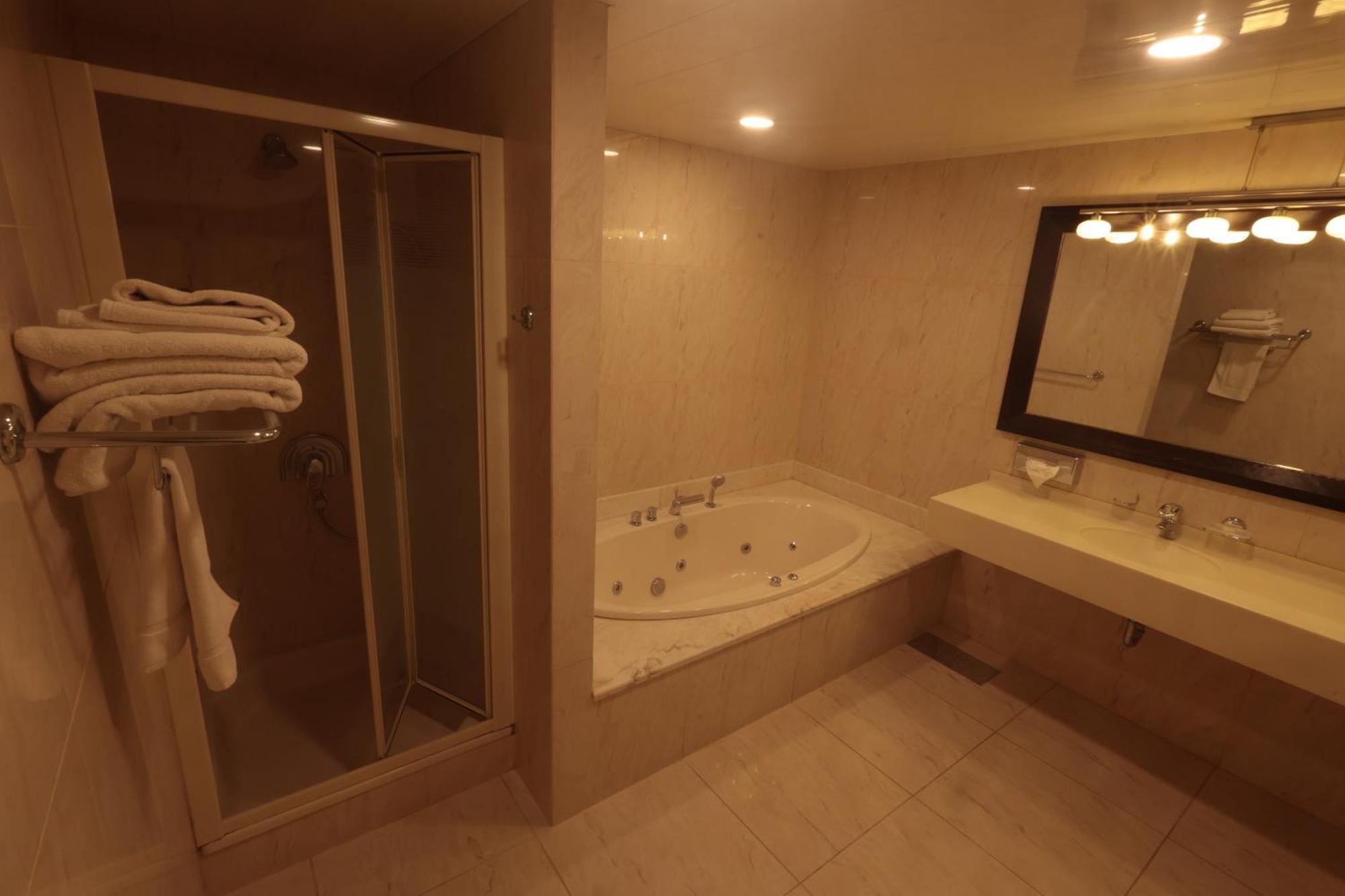 Monteverde Hotel Beit Mery Dış mekan fotoğraf